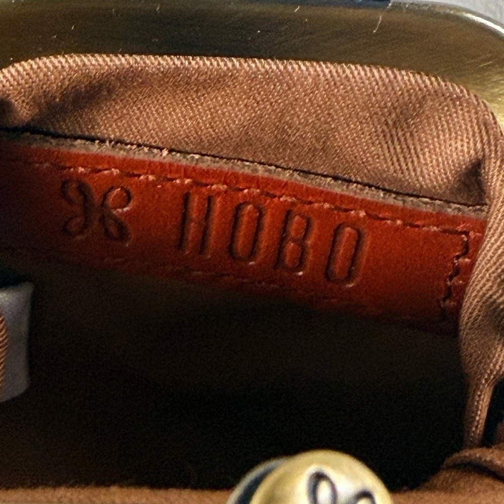 Hobo Leather Kiss Lock Coin Purse Orange Cream Polka Dot Keychain Pouch - Picture 5 of 8
